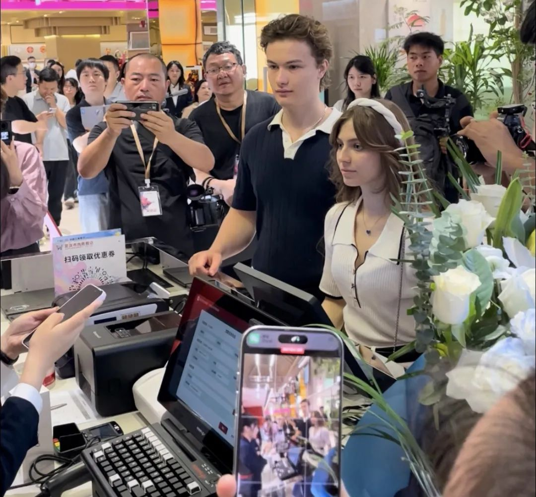 Z6���������й������ٷ���վ